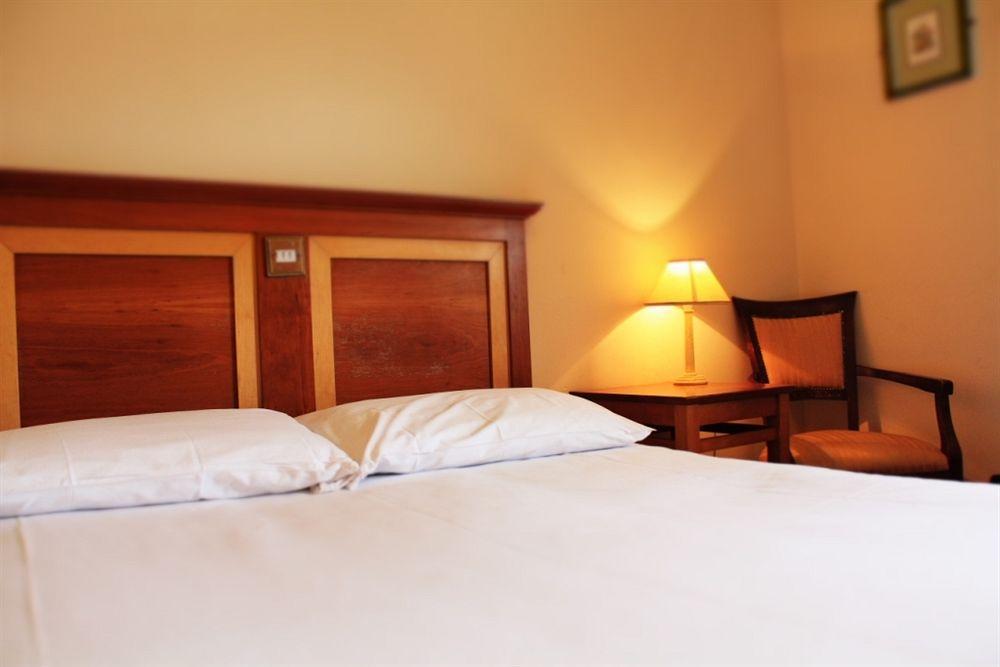 Lynams Hotel ดับลิน ภายนอก รูปภาพ