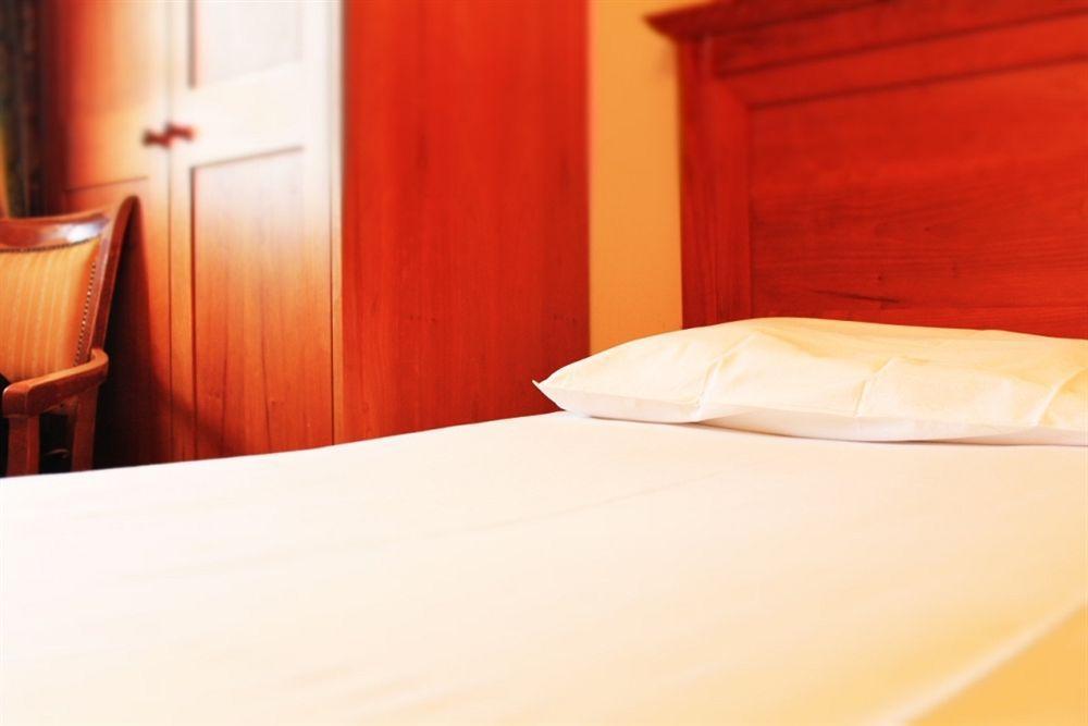 Lynams Hotel ดับลิน ภายนอก รูปภาพ